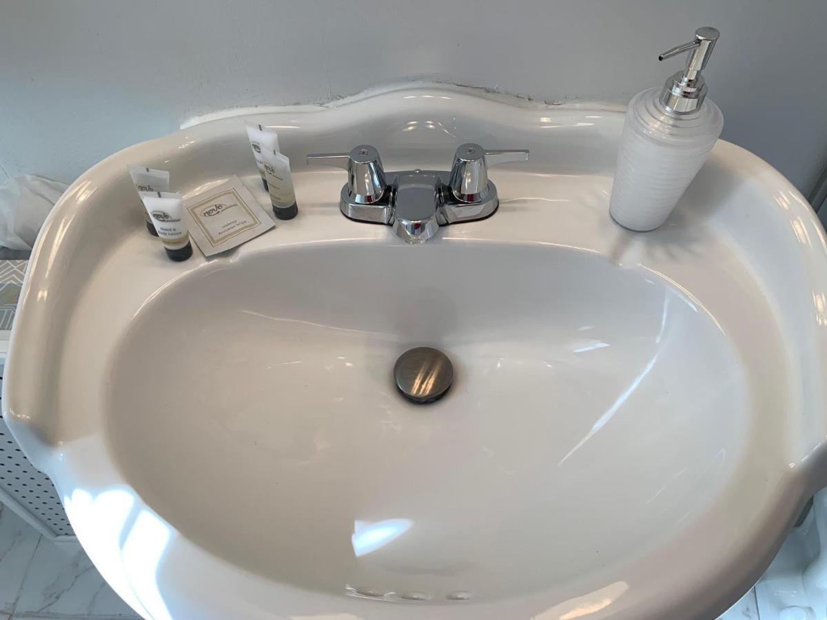 Stylish 2Bd/1Ba Apartment Located In Federal Hill Baltimora Esterno foto